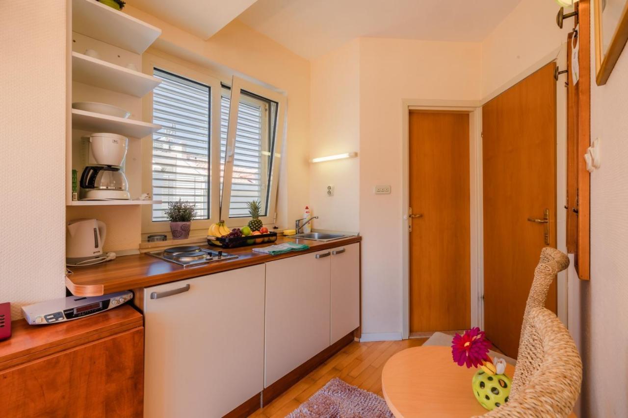 Apartel Park Osejava Makarska Ngoại thất bức ảnh