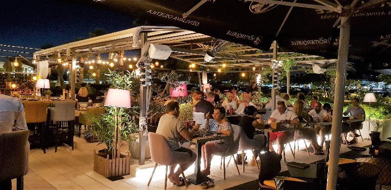 Apartel Park Osejava Makarska Ngoại thất bức ảnh